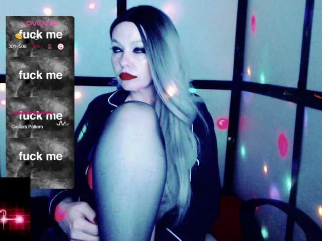 Live sex webcam photo for GeteraX #277803724