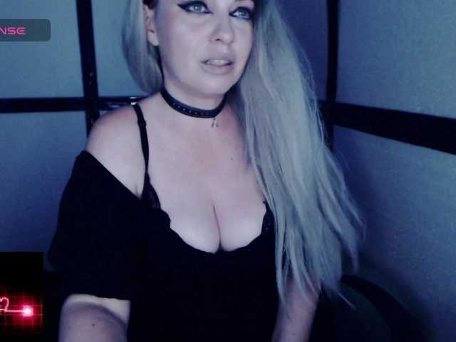 Live sex webcam photo for GeteraX #282236528