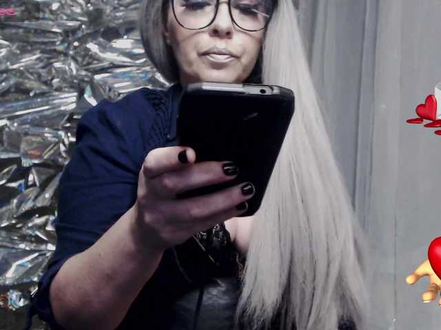 Live sex webcam photo for GeteraX #291909575