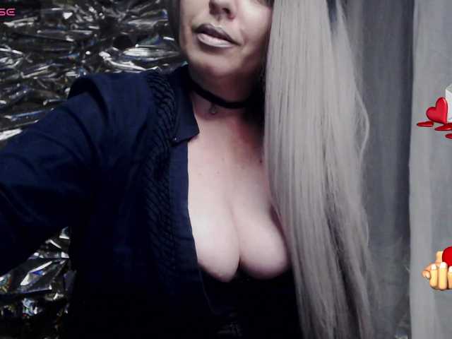 Live sex webcam photo for GeteraX #291996352