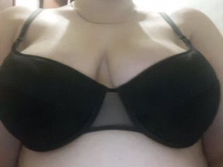 Live sex webcam photo for Gia-CaranGi #147485013