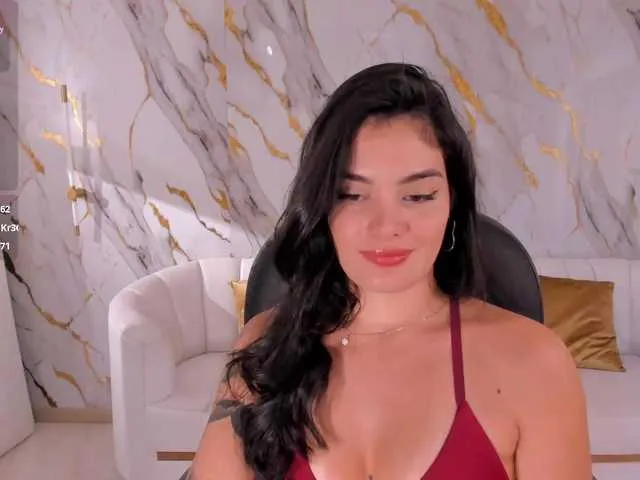 Live sex webcam photo for GiaFerrara #290912148
