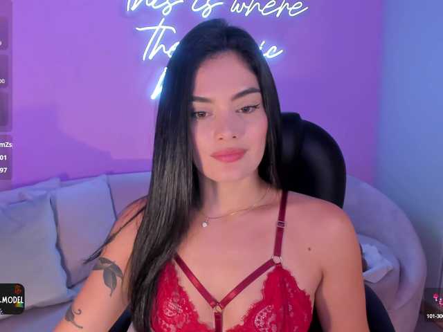 Live sex webcam photo for GiaFerrara #291134751