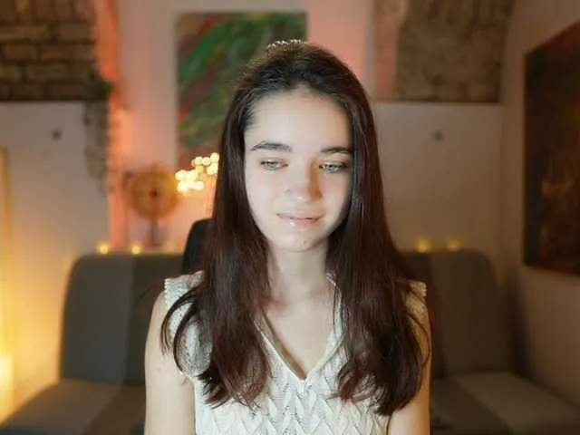 Live sex webcam photo for GiaPaige18 #290607013