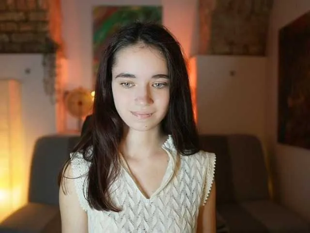 Live sex webcam photo for GiaPaige18 #290654339