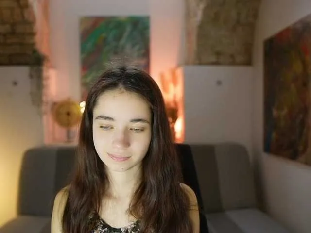 Live sex webcam photo for GiaPaige18 #290724134