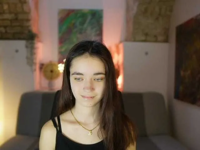 Live sex webcam photo for GiaPaige18 #290839898