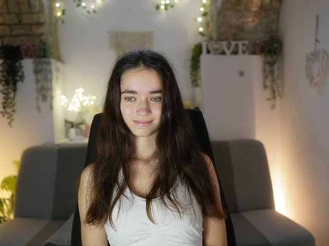 Live sex webcam photo for GiaPaige18 #291417791