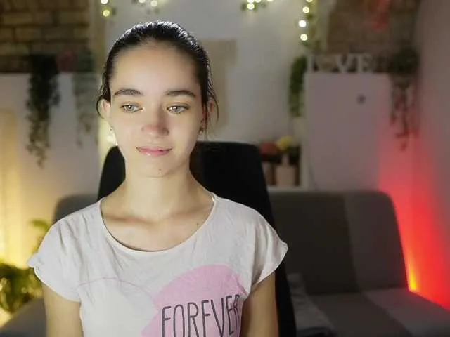 Live sex webcam photo for GiaPaige18 #291634801