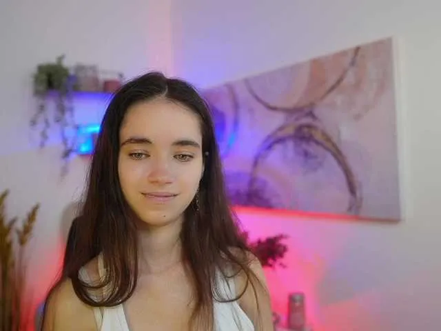 Live sex webcam photo for GiaPaige18 #291830980