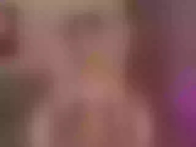 Live sex webcam photo for GianaWatson #275548733