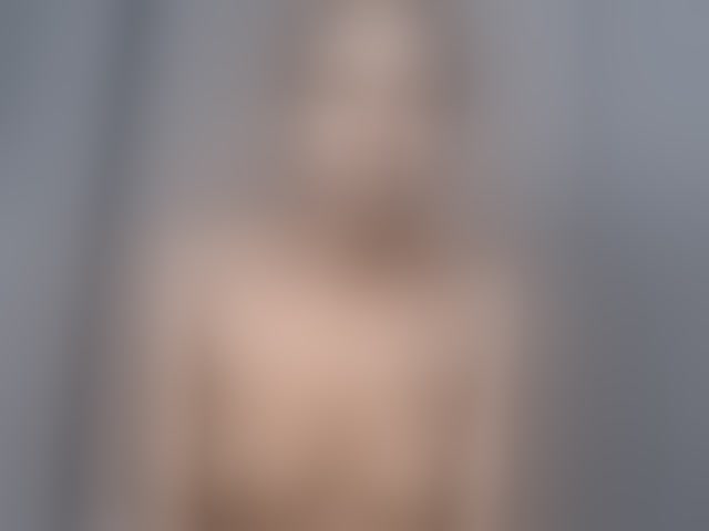 Live sex webcam photo for Gianna #294165427