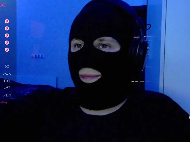 Live sex webcam photo for Gifolian #290596599