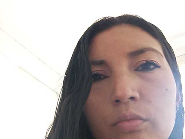 Live sex webcam photo for Giin-IMP #277665599