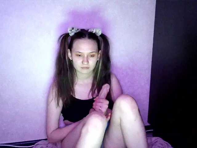 Live sex webcam photo for GillianAddie #275636540