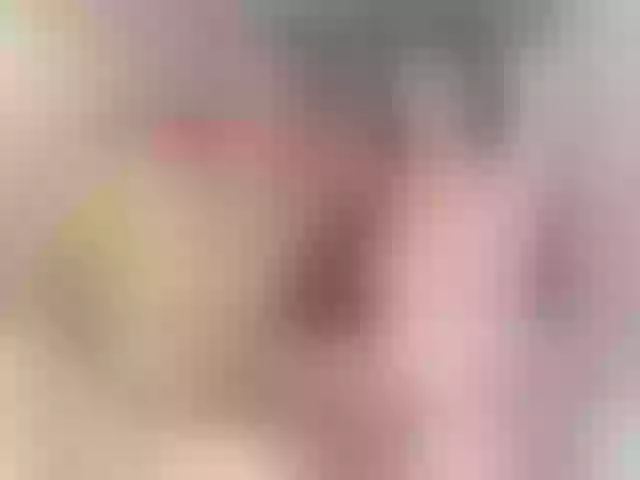 Live sex webcam photo for Gina-1-1 #280698316