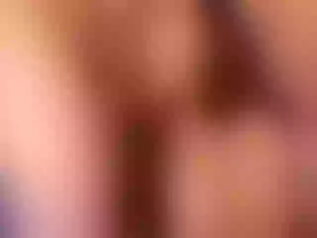 Live sex webcam photo for Gina-1-1 #287573681