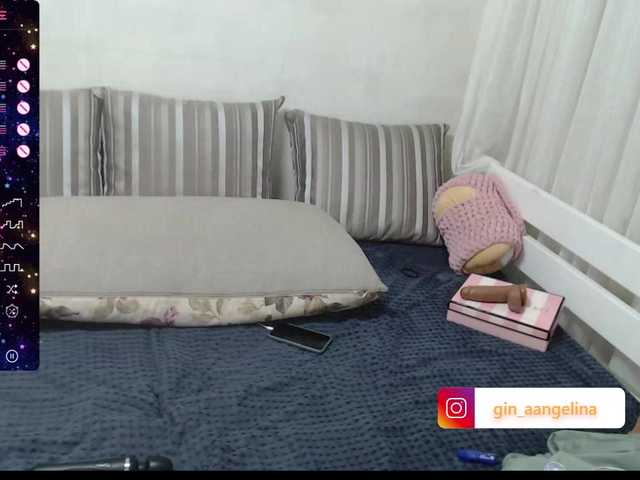 Live sex webcam photo for GinaAngelina #288071894