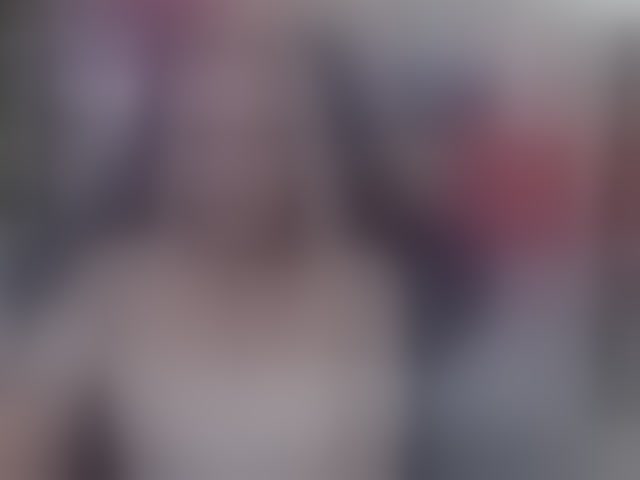 Live sex webcam photo for GinaGinaLove #293979400