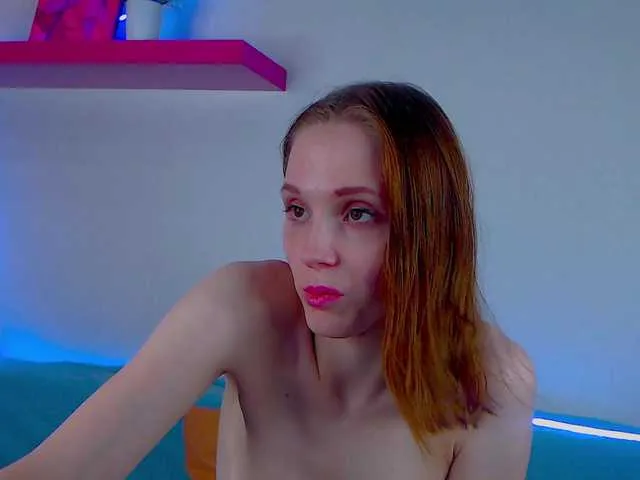 Live sex webcam photo for GinaLovely #291407204
