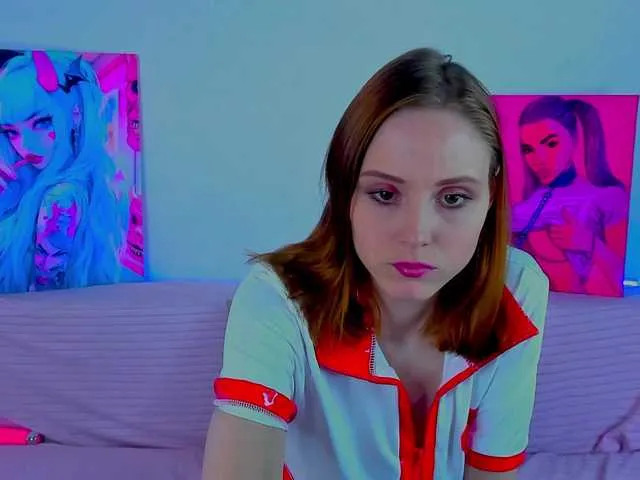 Live sex webcam photo for GinaLovely #291508942