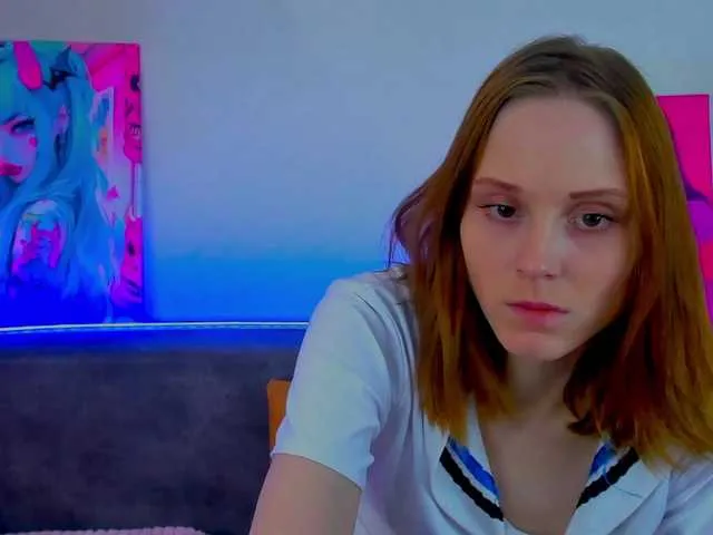 Live sex webcam photo for GinaLovely #291584446