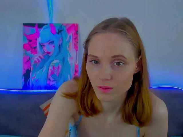 Live sex webcam photo for GinaLovely #291790911
