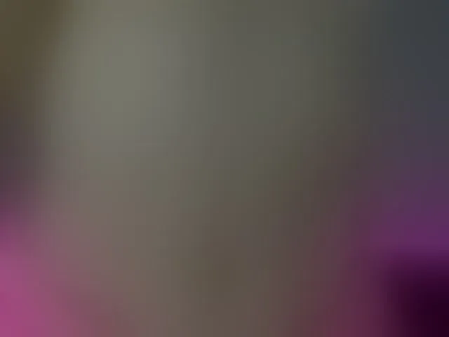 Live sex webcam photo for GinaLovely #292371258
