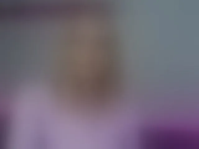 Live sex webcam photo for GinaLovely #292503018