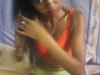 Live sex webcam photo for Ginahhot #143882171