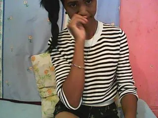 Live sex webcam photo for Ginahhot #146472517
