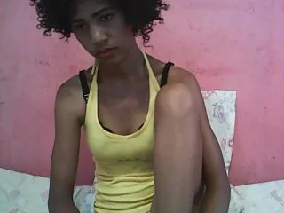Live sex webcam photo for Ginahhot #149545321