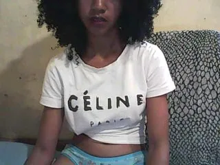 Live sex webcam photo for Ginahhot #172192519