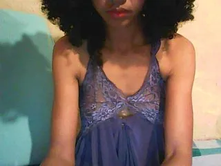 Live sex webcam photo for Ginahhot #174130232