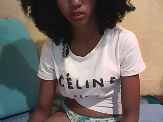 Live sex webcam photo for Ginahhot #175720584