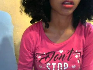 Live sex webcam photo for Ginahhot #186379775