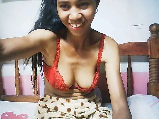 Live sex webcam photo for Ginahhot #290877276