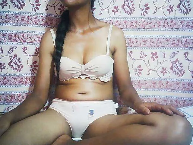 Live sex webcam photo for Ginahhot #294222430