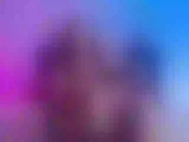 Live sex webcam photo for GingerFoxy #277443845