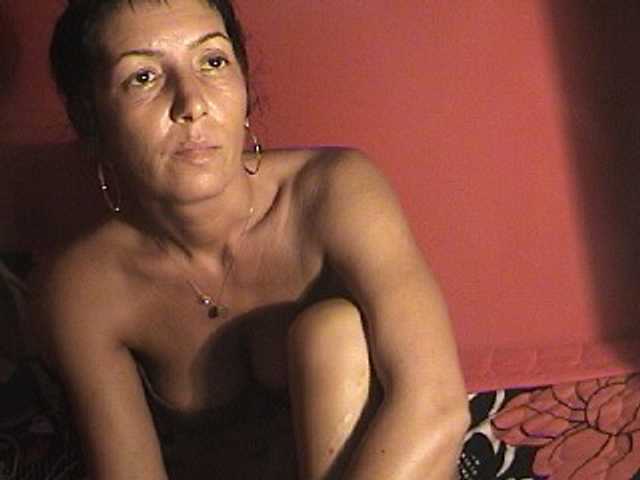 Live sex webcam photo for GingerTS #274474280