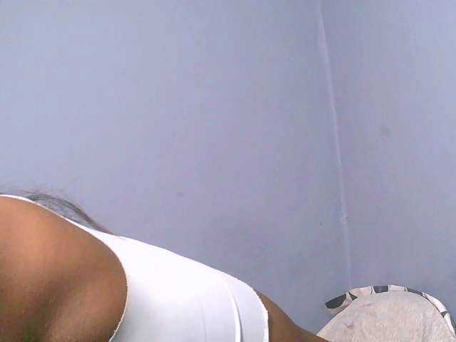 Live sex webcam photo for Ginnah #278300250