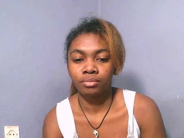 Live sex webcam photo for Ginnah #289538183