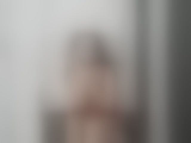 Live sex webcam photo for Girja-P-M #294018696