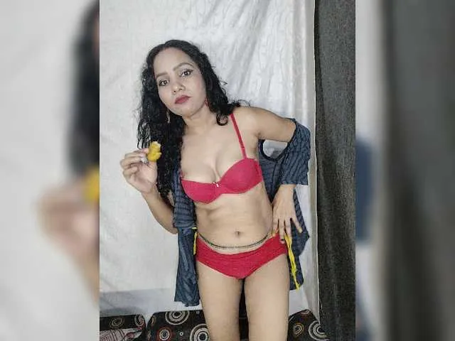 Live sex webcam photo for Girja-P-M #294060549