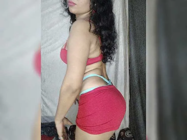 Live sex webcam photo for Girja-P-M #294128668