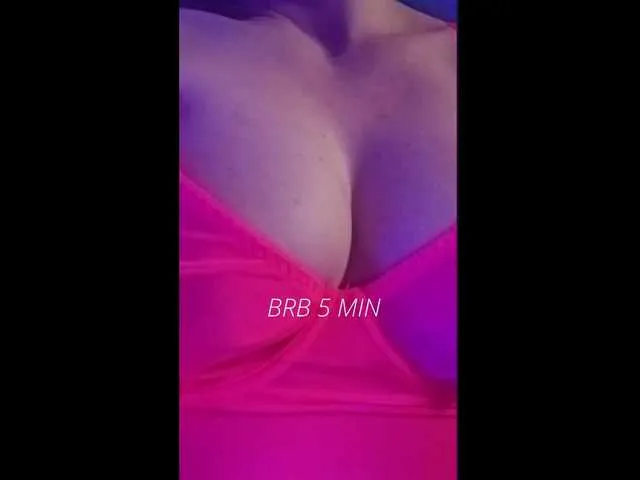 Live sex webcam photo for Girl-Fire #291473645