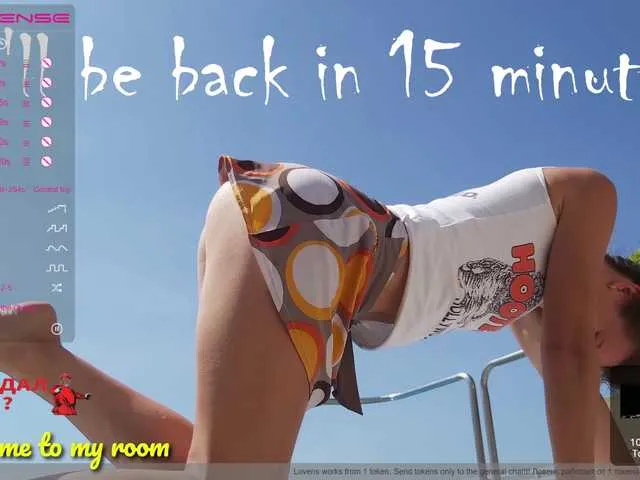 Live sex webcam photo for Girl-Ksenia #272308316