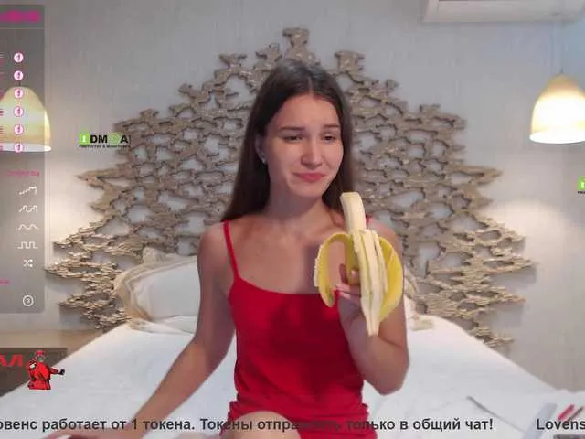 Live sex webcam photo for Girl-Ksenia #273025084