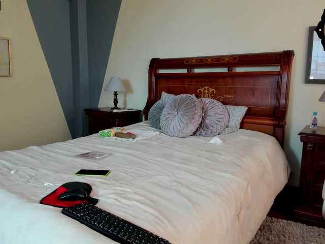 Live sex webcam photo for Girl-Lovers-- #272071790