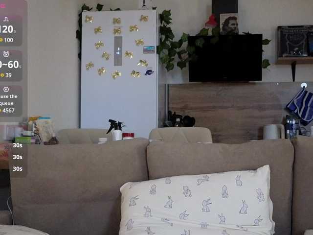 Live sex webcam photo for Girlalonehome #290956945